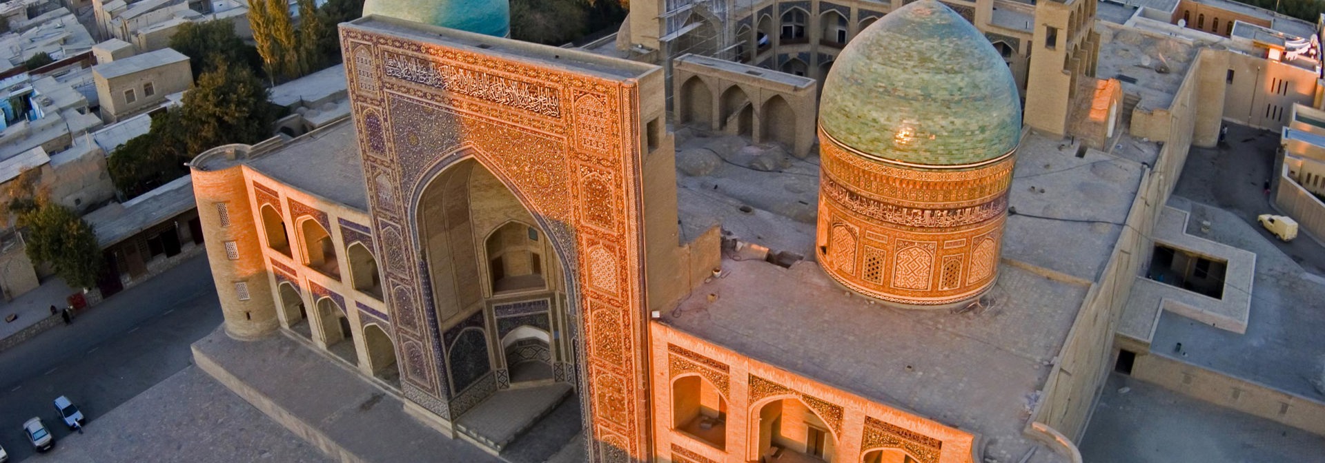 uzbekistan - bukhara_mir i arab medressah_01