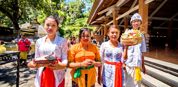 bali - bali_besakih tempel_befolkning_01