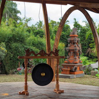 Shala 3 With Gong And Temple