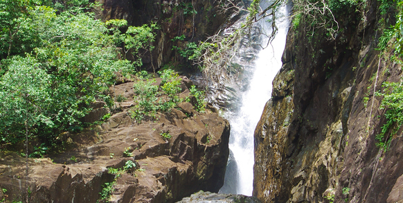 thailand - koh chang_vandfald_01_hf