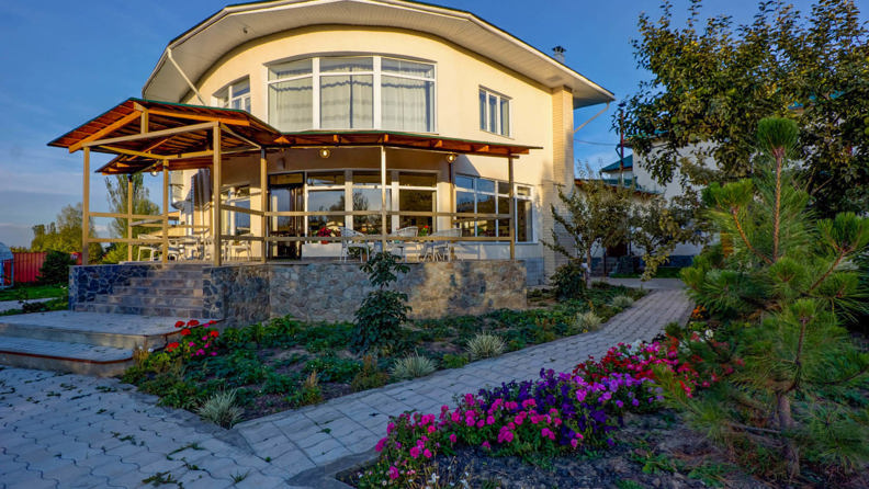 Karakol Green Yard 05