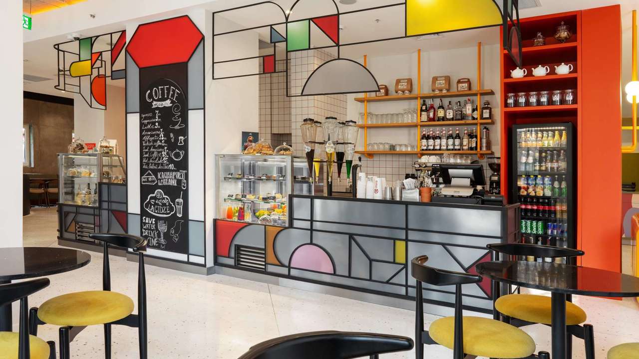 B9k7 Ho 08 P 2048X1536