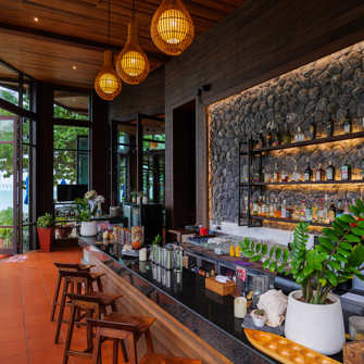 Khanom Beach Resort And Spa Bar