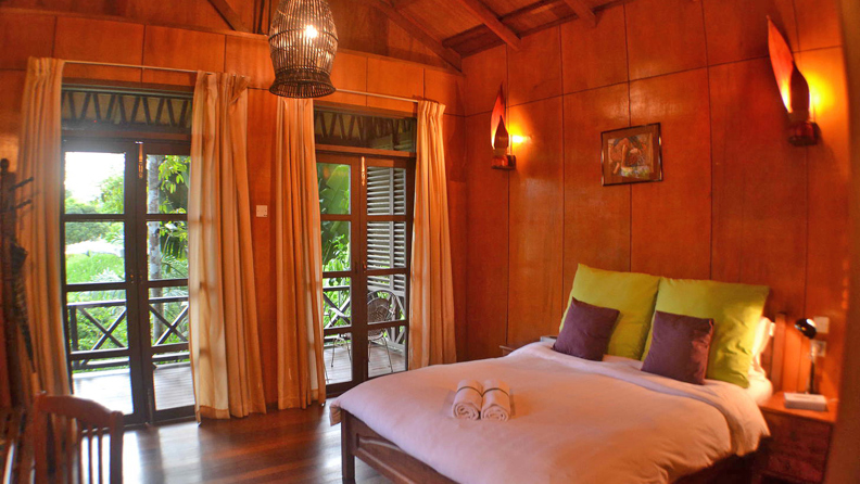sepilok forest edge resort_standard chalet_01