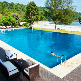 bunga raya island resort_pool_01
