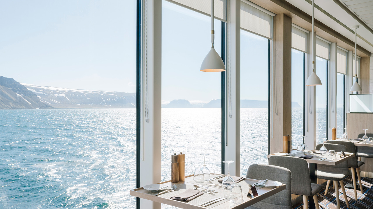 Fridtjof Nansen Restaurant 02 Photo Espen Mills