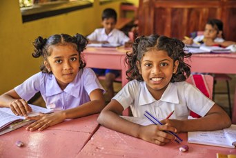 sri lanka - sri lanka_skole_pige_01