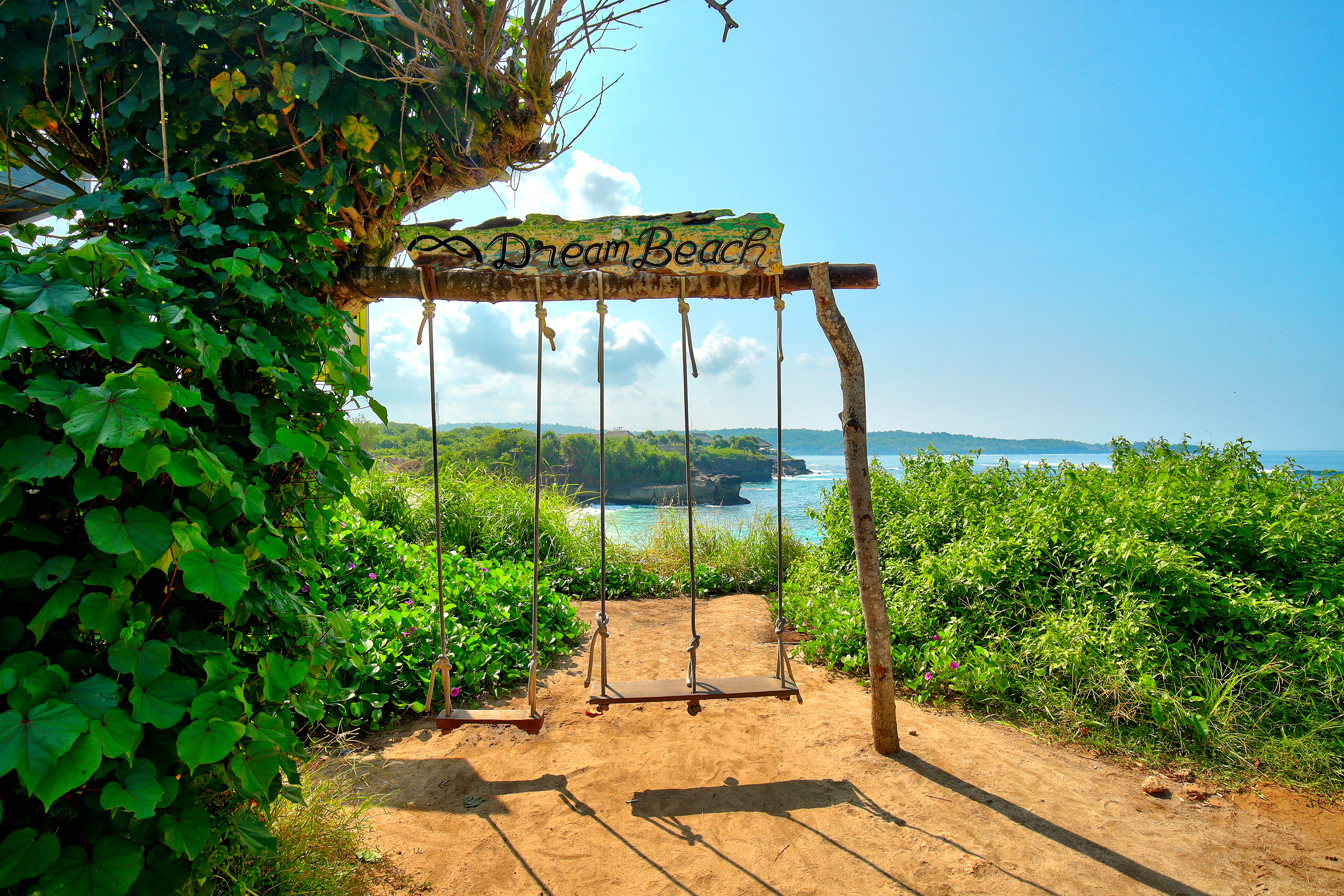 Shutterstock 1054220762