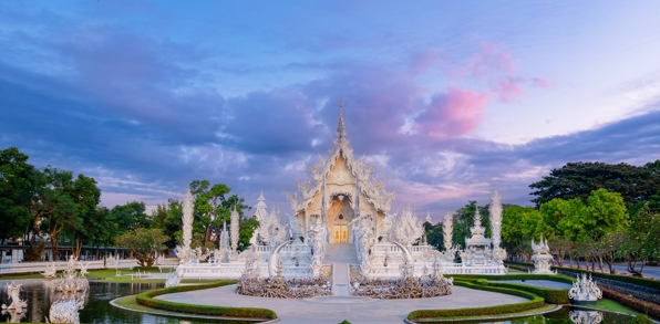 Wat Rong Khun Udefra