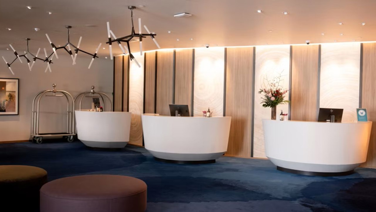 Crowne Plaza Hobart Reception 2