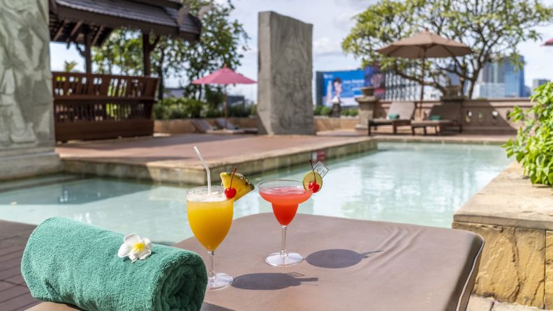 Thailand Bangkok Century Park Hotel Pool Drinks