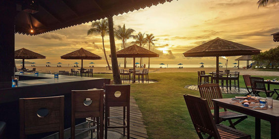 Shangri La Rasa Ria Strandbar