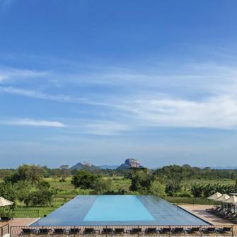 Aliya Resort Og Spa Pool