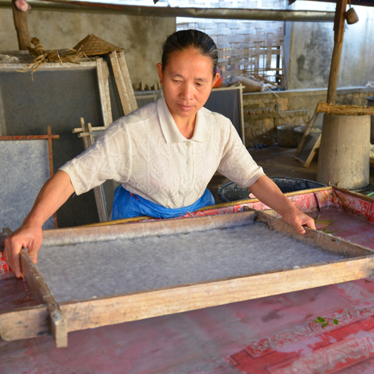 laos - luang prabang_papir produktion