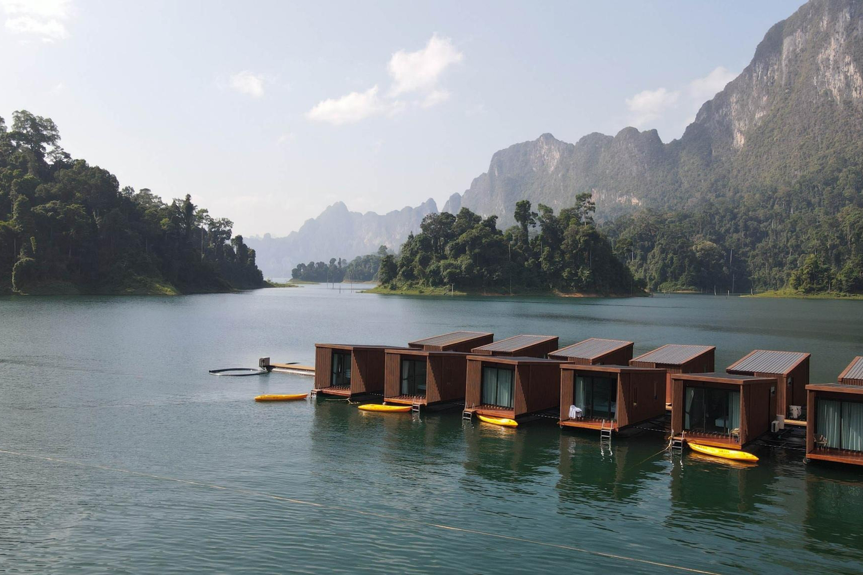 360 Issara Aeriel 04