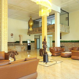 Heritage Hotel Reception 02