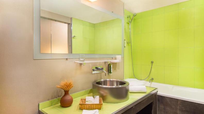 Tufenkian Avan Dzoraget Hotel Toilet