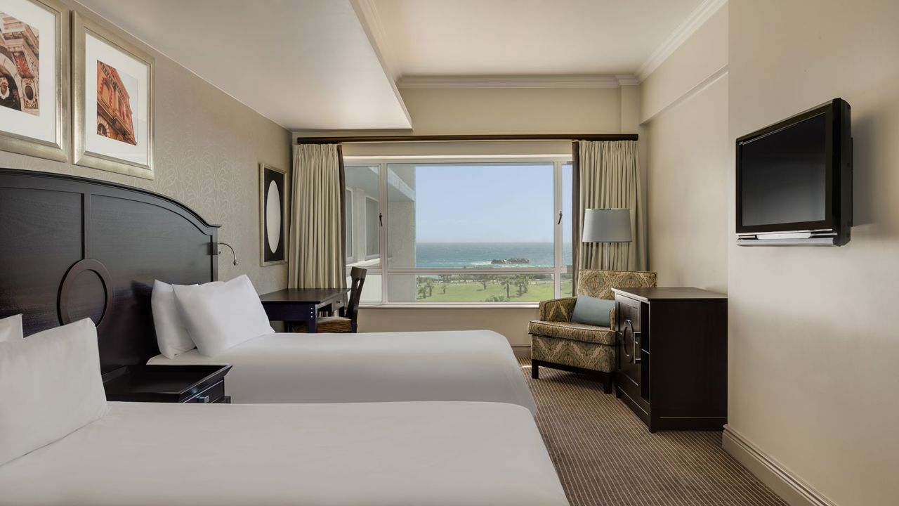 Southern Sun The Marine Standard 01