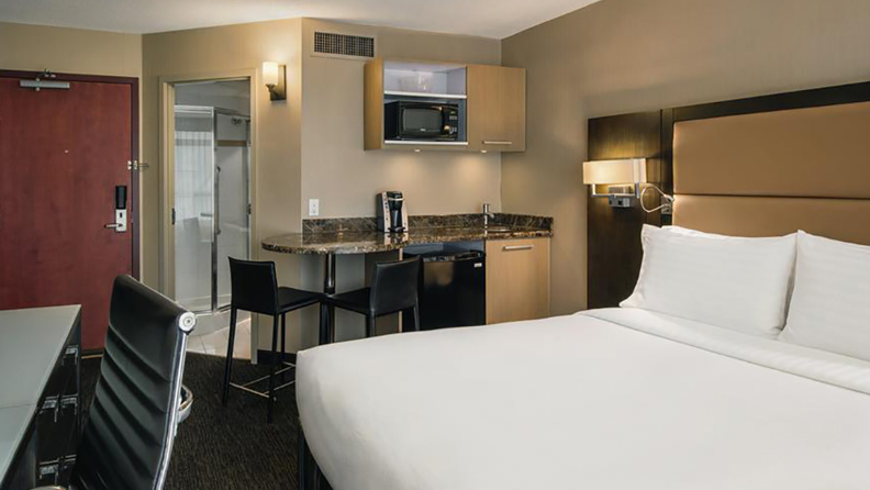 canada - vancouver - holiday inn and suites vancouver downtown_02