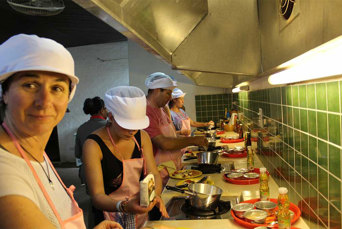 Chiang Mai Udflugt Ancient City And Ping Riverbanks Biking And Cooking