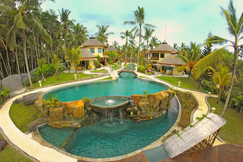 Puri Dajuma Beach Eco Resort