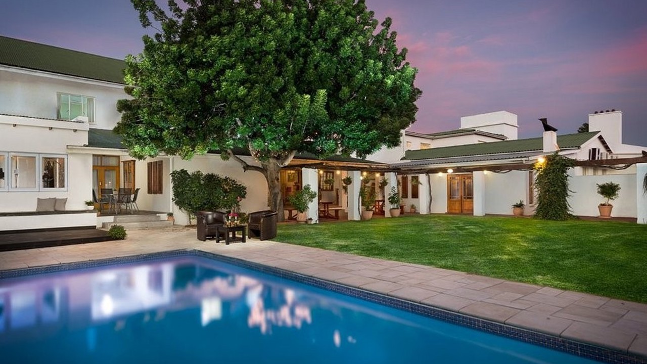 Citrusdal Country Lodge Pool 01