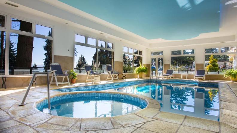 Pool Huinid Pioneros Hotel & Aparts