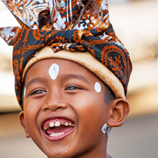 bali - bali_befolkning_dreng_hat_02