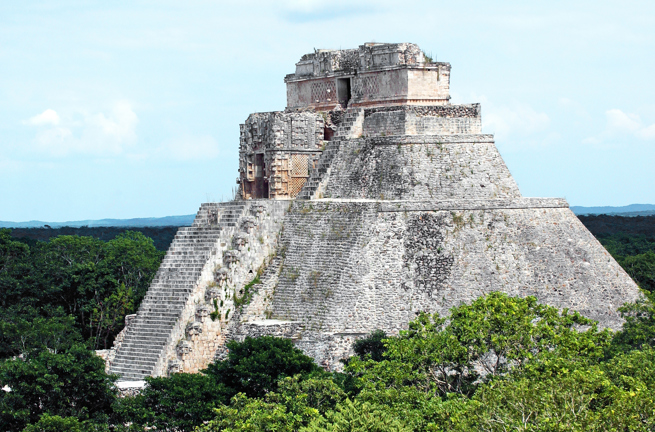 mexico - yucatan_uxmal_tempel_04