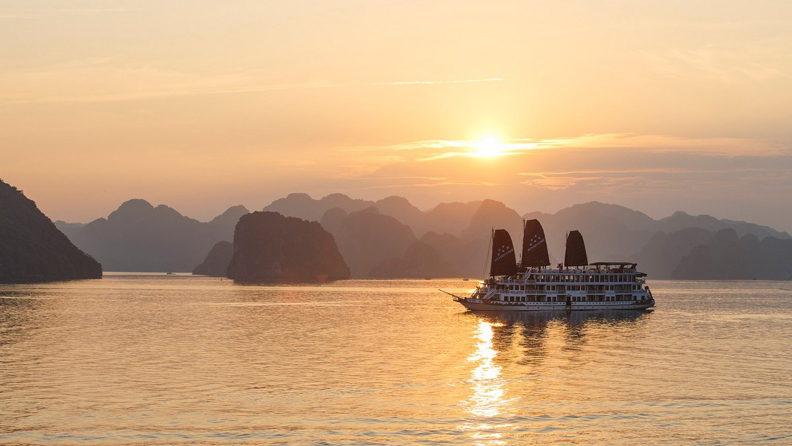 Victory Star Cruise Deluxe 01