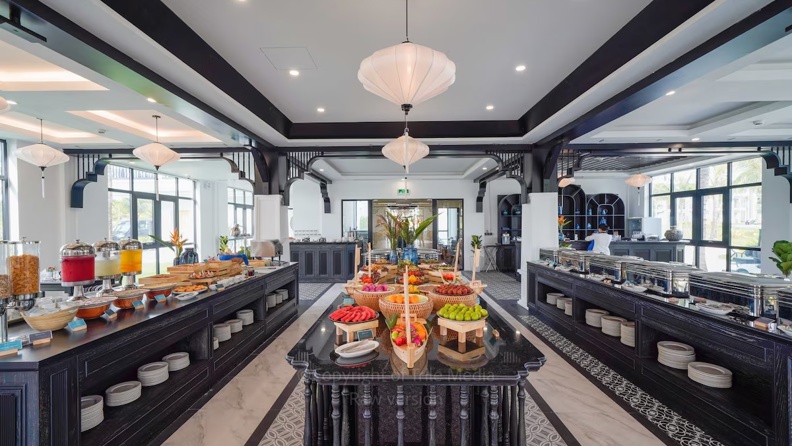 Vietnam Bliss Hoi An Buffet (1)