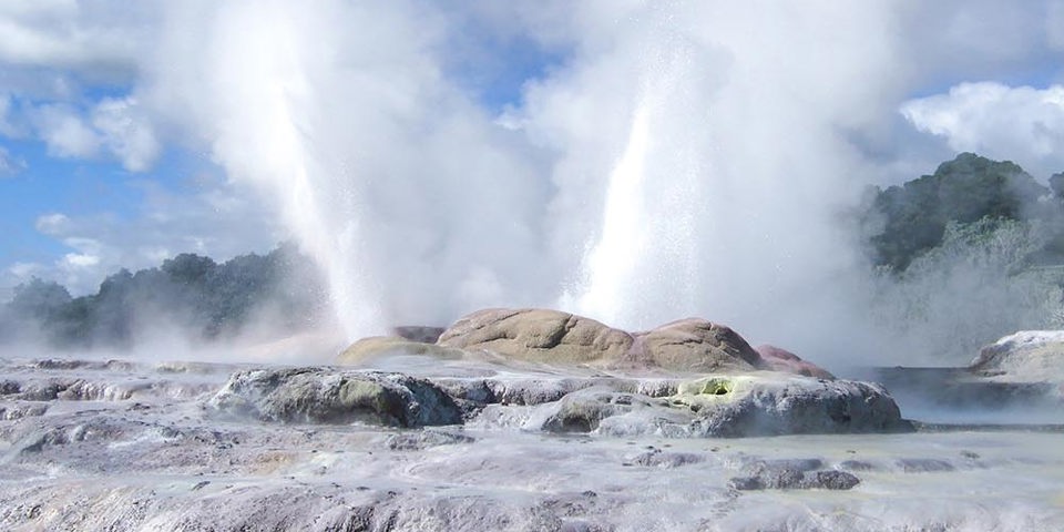 new zealand - pohutu_gejser_01_HF