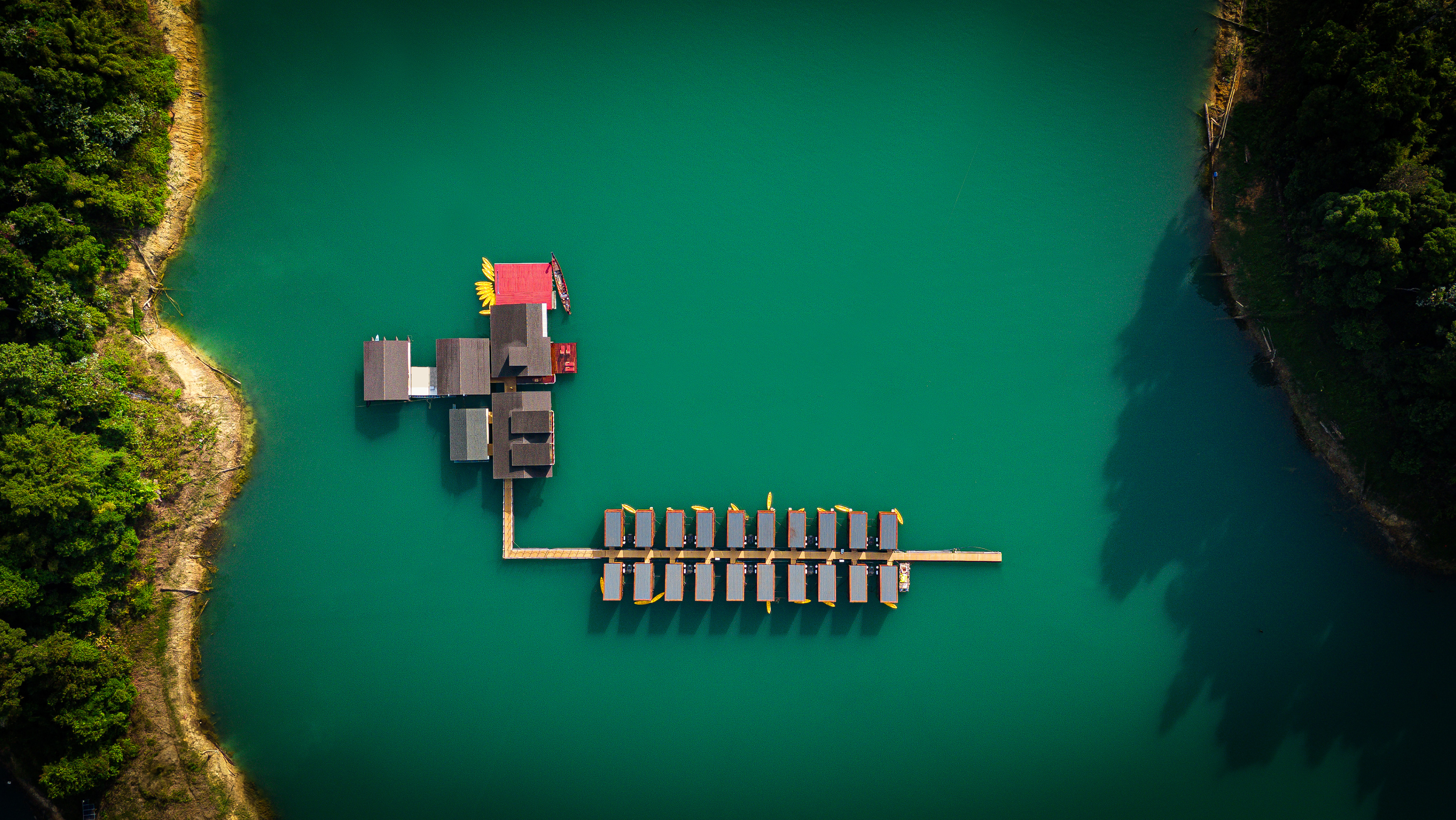 Her skal I bo med direkte adgang til søen.