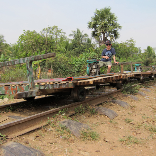 colombia - battambang_bambustog_01