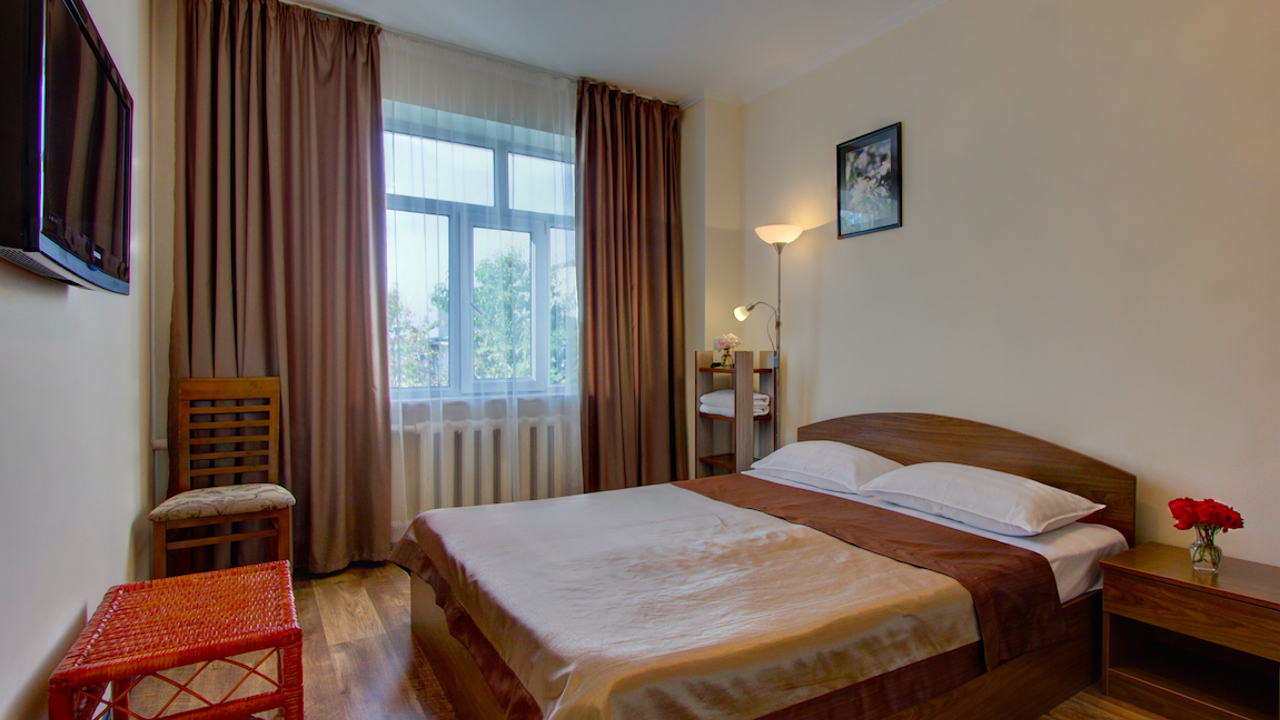 Karakol Green Yard 08