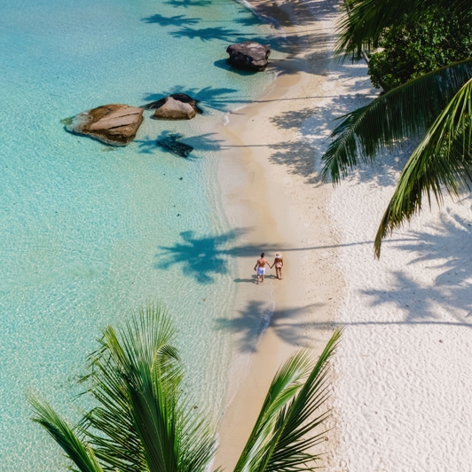 2 Mennesker På Koh Kood Strand