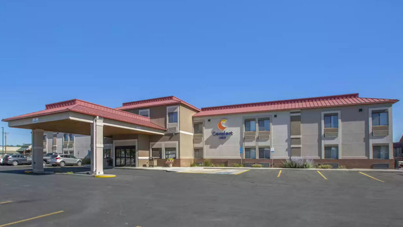 usa - comfort inn at buffalo bill village resort_cody_01