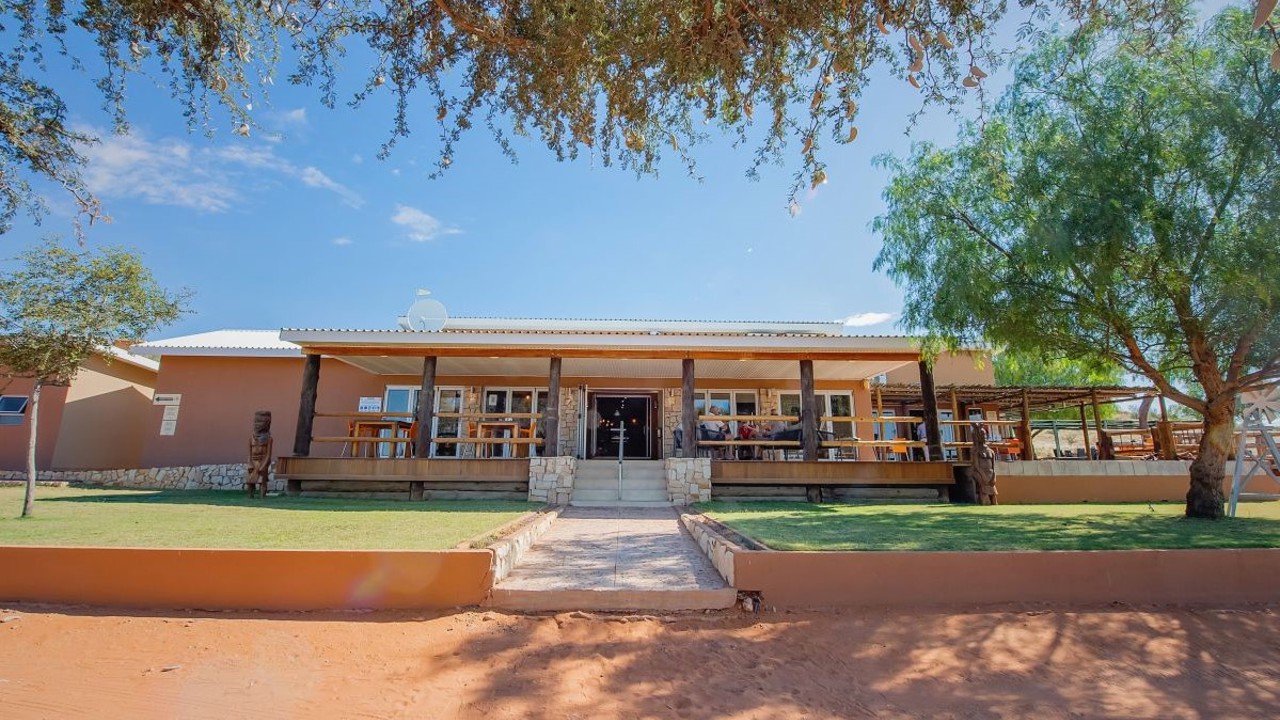 Kgalagadi Lifestyle Lodge Facade