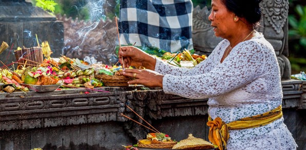 bali - galungan_offergave_01