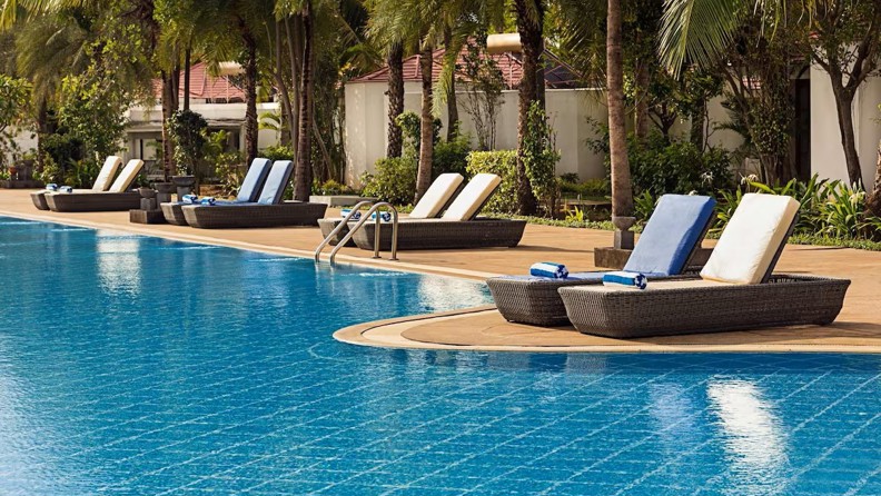 Pool Side Chariot Beach Resort