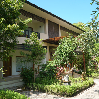 bali - Flores_ Puri Sari Resort_36