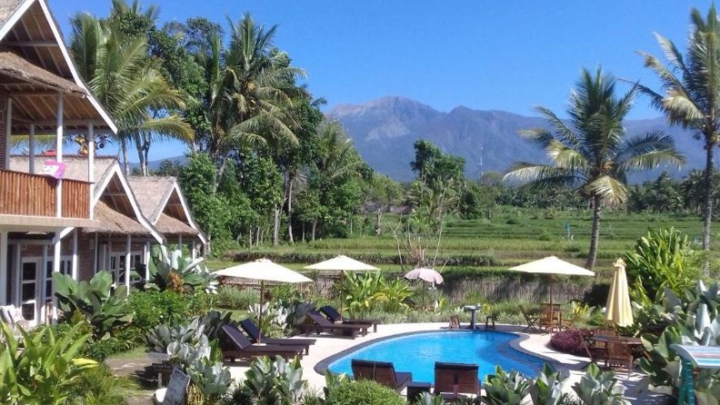 Tetebatu Flush Harmony Pool 01
