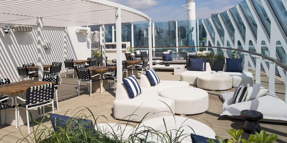 celebrity summit_TheRetreatSunDeck_03