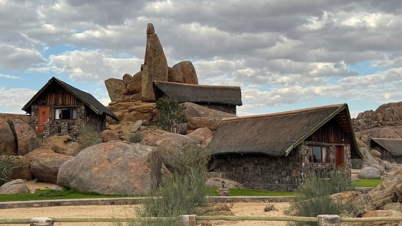 Canyon Lodge 02