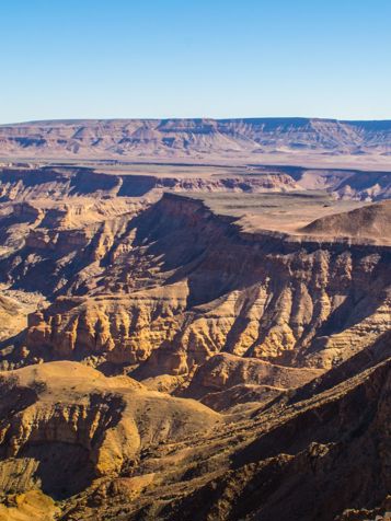 Fish River Canyon er betagende smuk og Afrikas største kløft.
