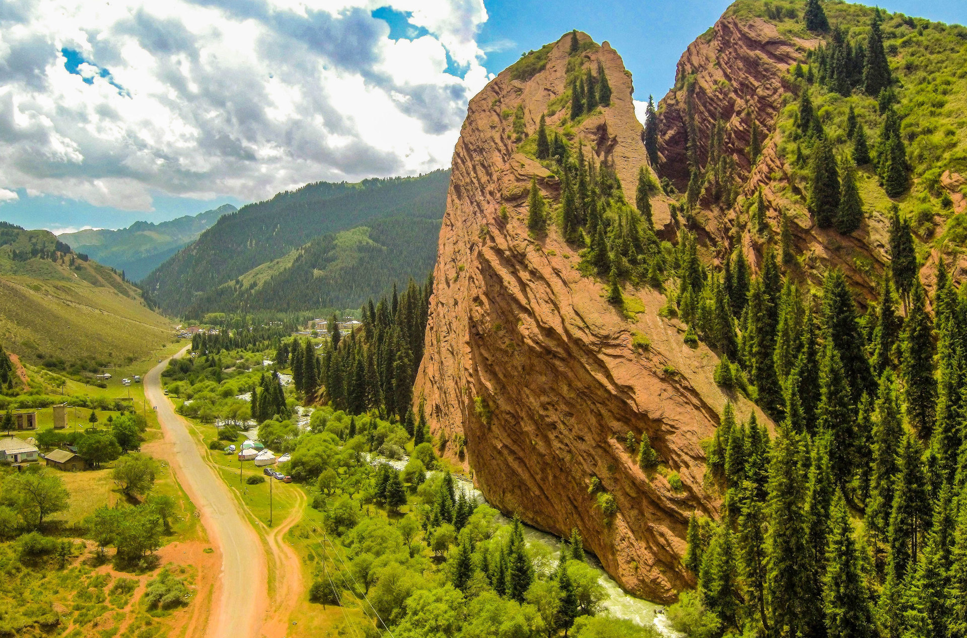Jeti Oguz Gorge Landskab