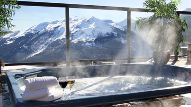 canada - jasper - whistlers inn _spa_01