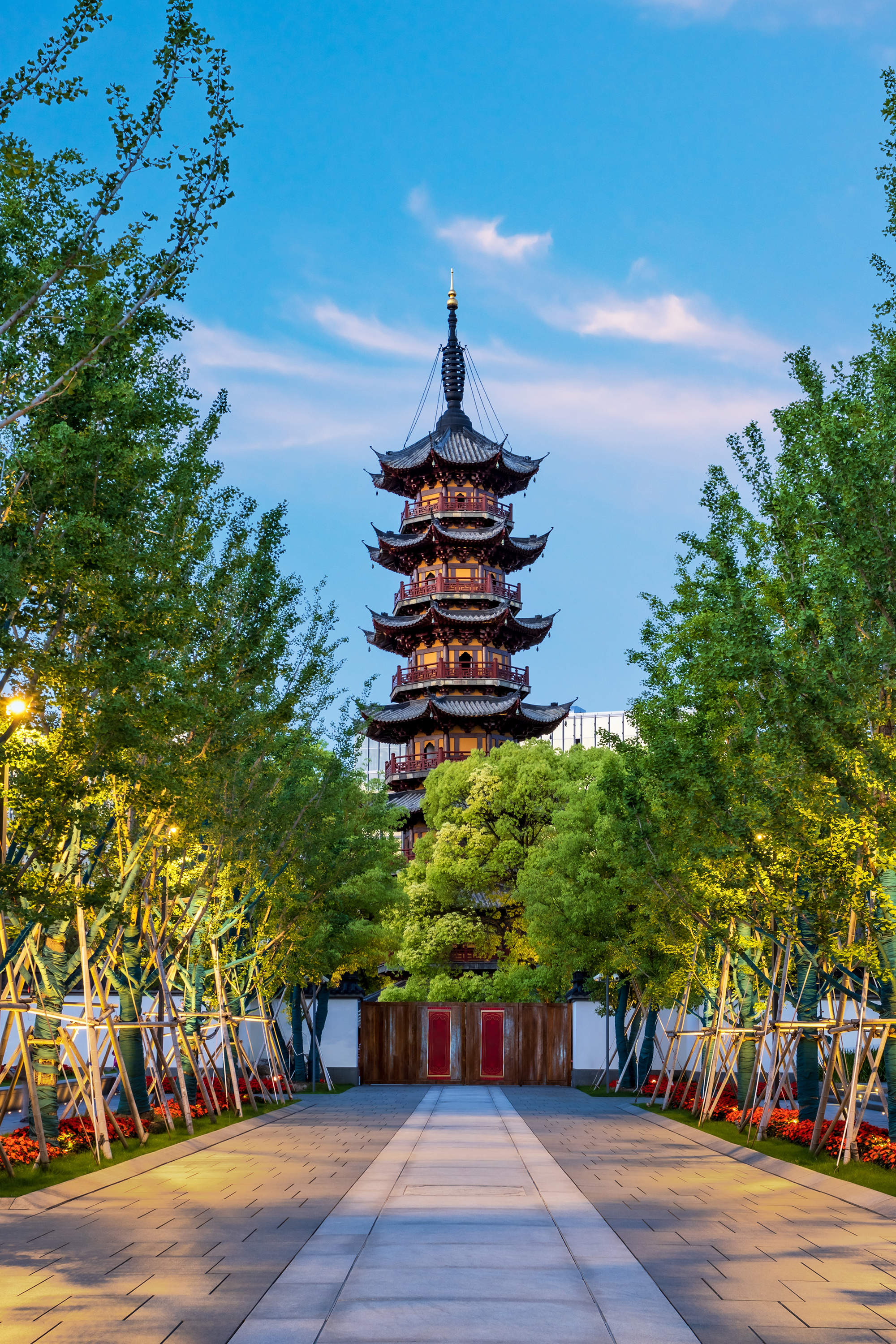 Den klassiske Longhua-pagode ved Longhua-templet i Shanghai