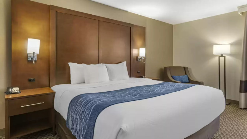 usa - comfort inn at buffalo bill village resort_cody_02