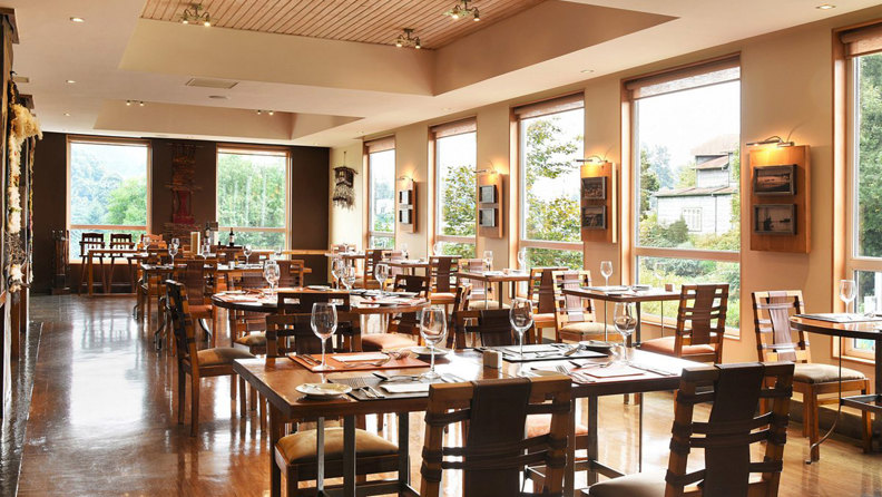 Hotel Solace Restaurant